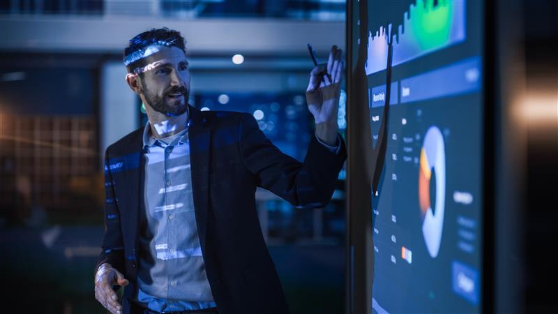 Por que contratar uma consultoria especializada em Dynamics 365 e não fazer tudo internamente?