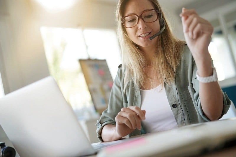 Mejore la experiencia y el servicio al cliente con la tecnología