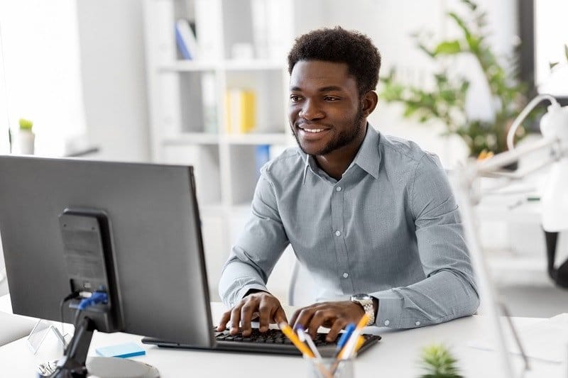 Should IT maintenance involve a team or can one solution manager handle it all?